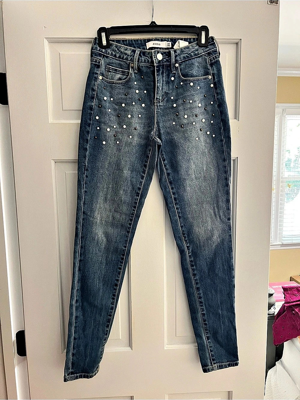 JustFab Studded Skinny Jeans in Blue Waist 24 Like New